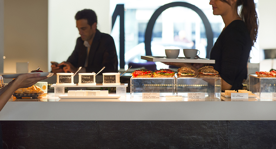 Michelin Star Hotel | Hotel Omm | Roca Bar