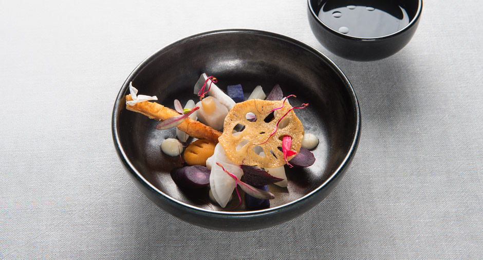 consome-de-tuberculos | Roca Moo |Hotel gastronómico en Barcelona