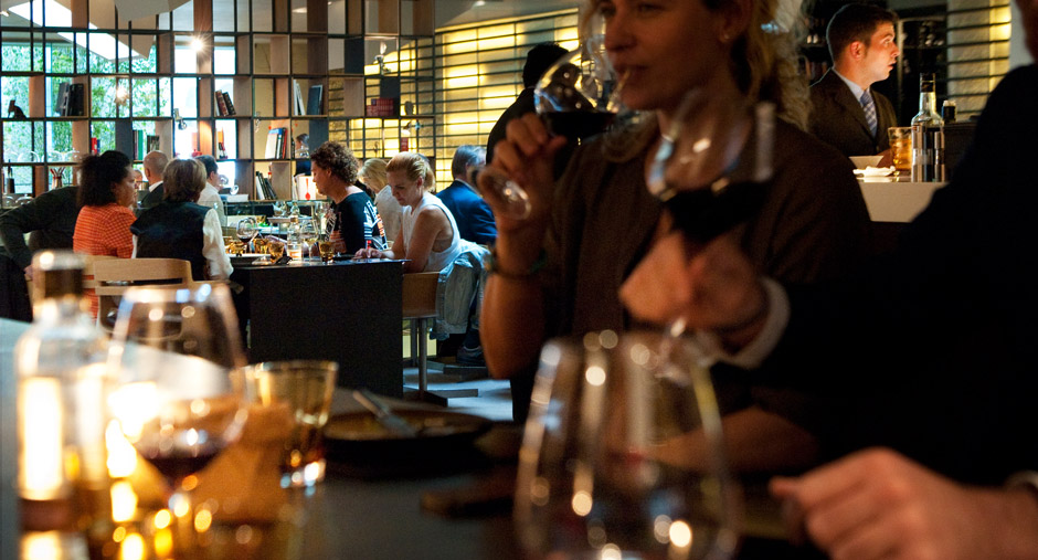 Michelin Star Hotel | Hotel Omm | Roca Bar