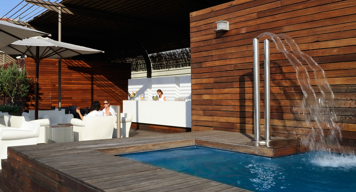 terraza_3 | Piscina y terraza | Hotel 5 estrellas gran lujo