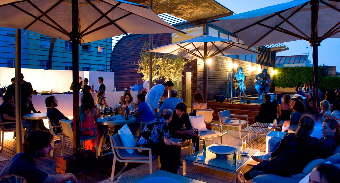 Piscina y terraza | Hotel 5 estrellas gran lujo