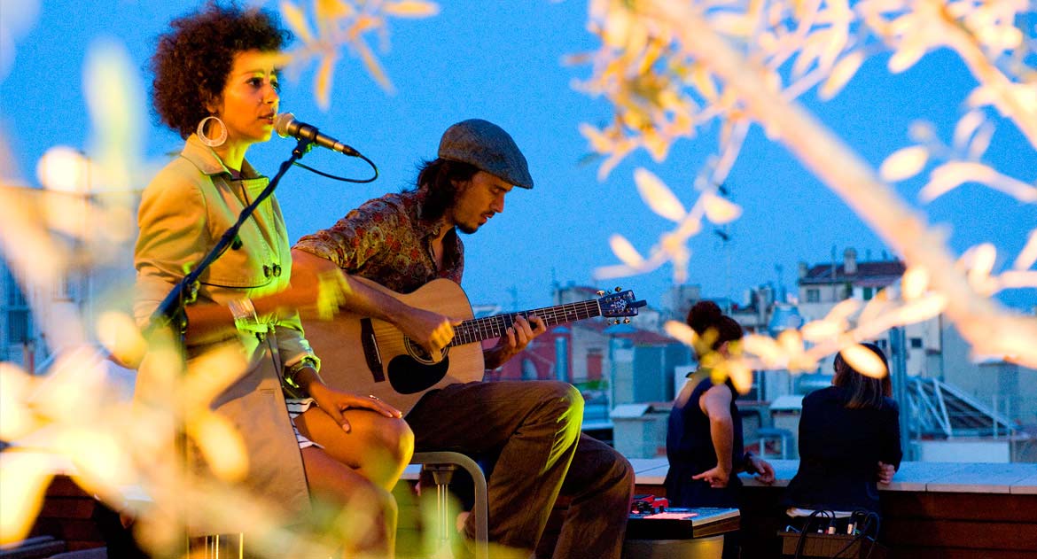 Piscina y terraza | Hotel 5 estrellas gran lujo